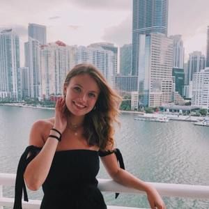 Meet your Posher, Anastasia